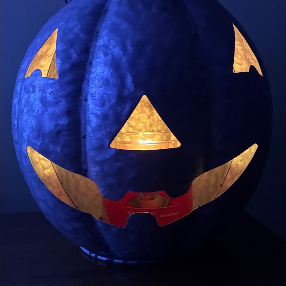 Ashland - Galvanize Jack-O-Lantern Luminaria - Picture 3 of 11